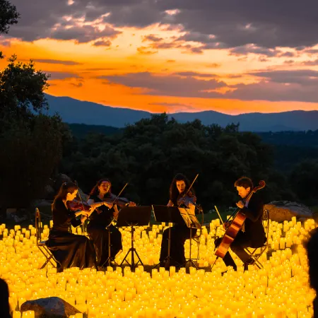 Gallery Candlelight